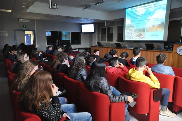 2-Scuola.-PCTO-2018.-Il-rischio-incendio.-min-2