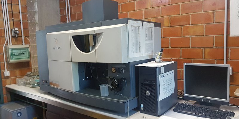 Varian-710-ES-ICP-OES-Spectrometer_01